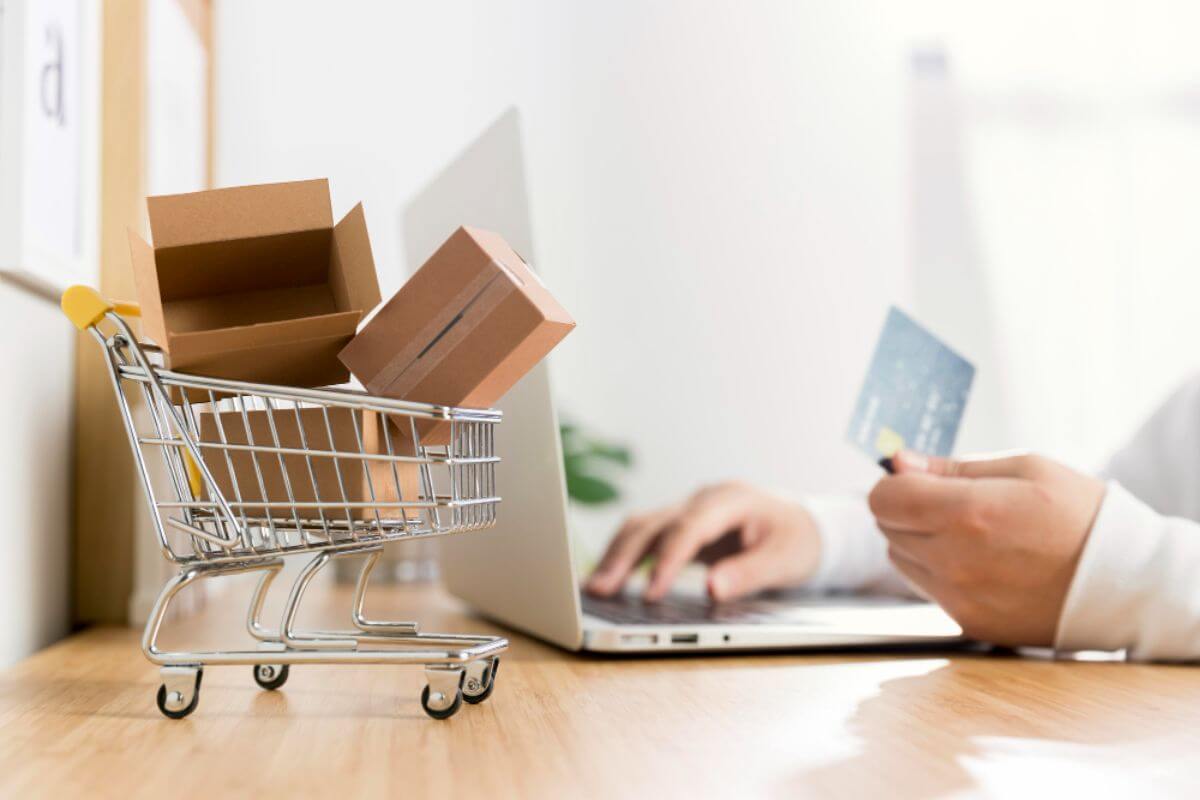 Explore the Different Ways SEO Agencies Help E-commerce Businesses Grow